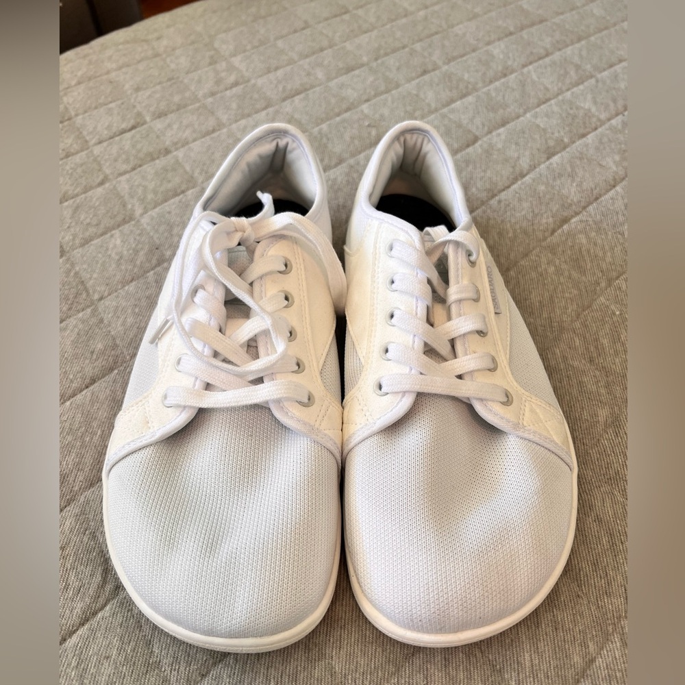 SAGUARO Lucky 1 Sz EU42 US 8.5-9 White Barefoot Sneakers Worn 1x Orig $89